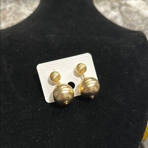 ☘️Elegant Gold Earrings